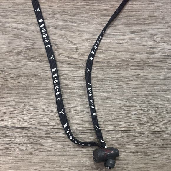 Jordan Jumpman Bucket Hat With Drawstring L/XL Red Black Streetwear EUC Rare - Picture 3 of 8